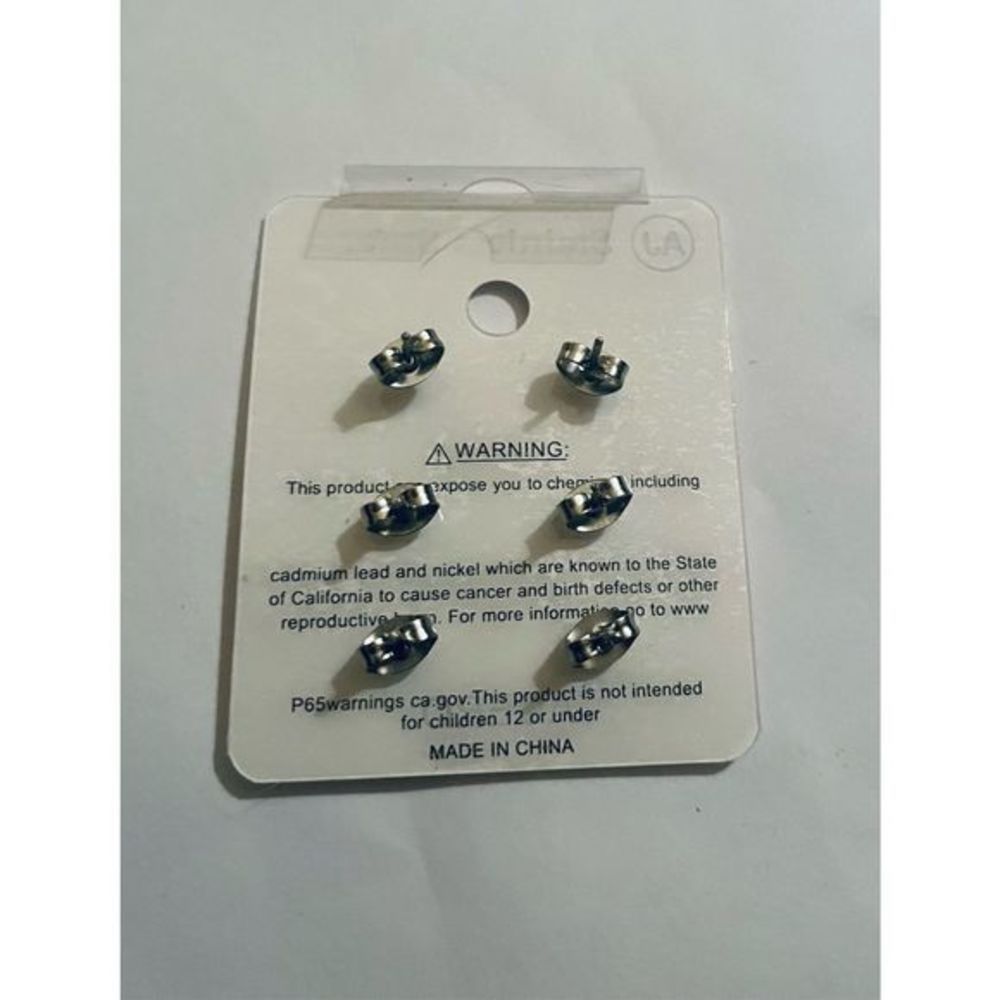 3 KITTY EARRINGS - Picture 5 of 5